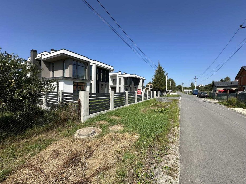 Продаж Будинку В Зубрі, Львів