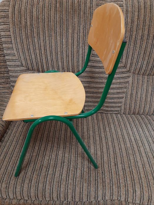 Стілець  дитячий, зручний і  для дорослих