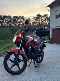 Cb 125f, 2023 com 9.000km rodados.