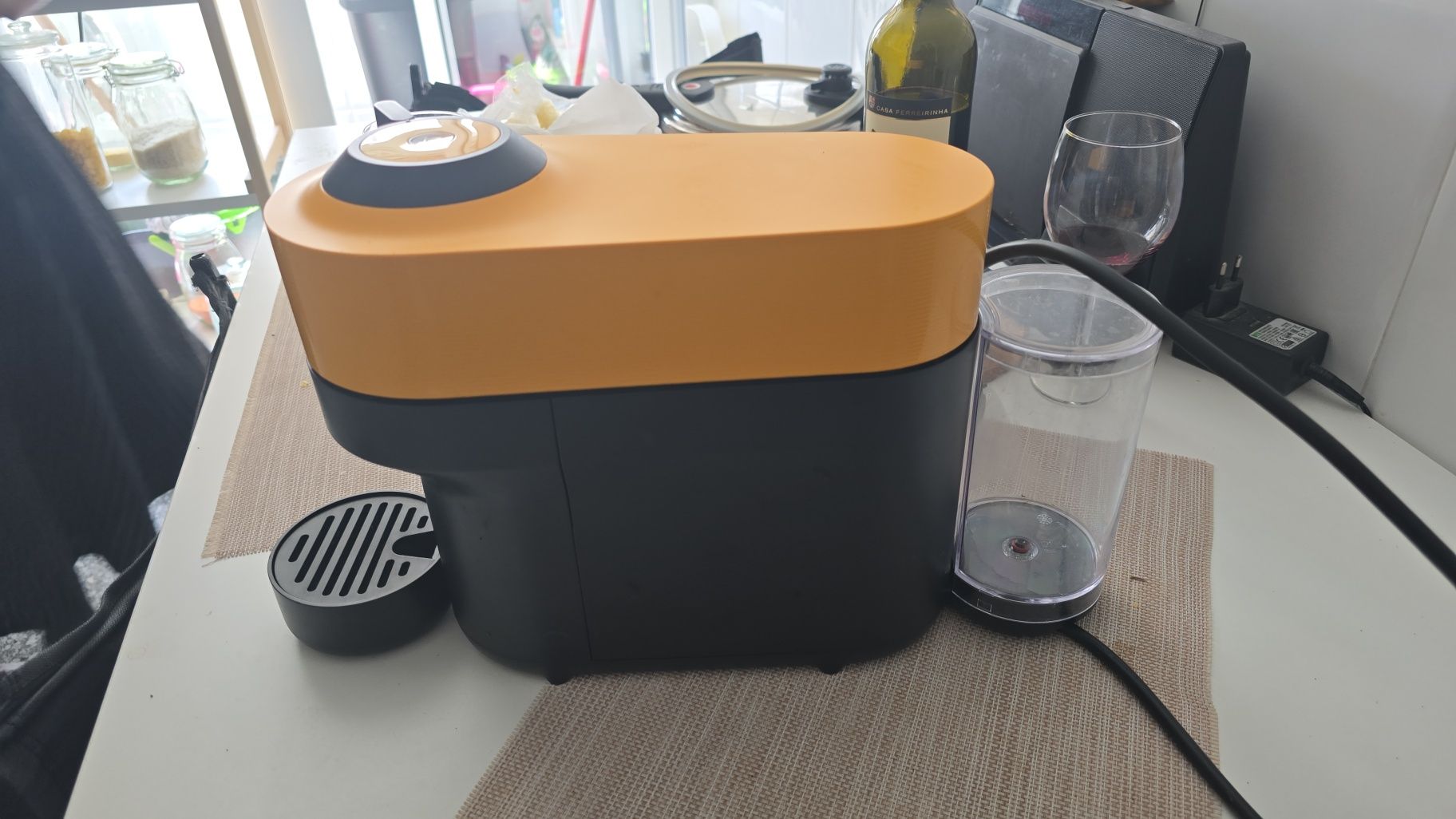 Maquina Nespresso como nova com garantia