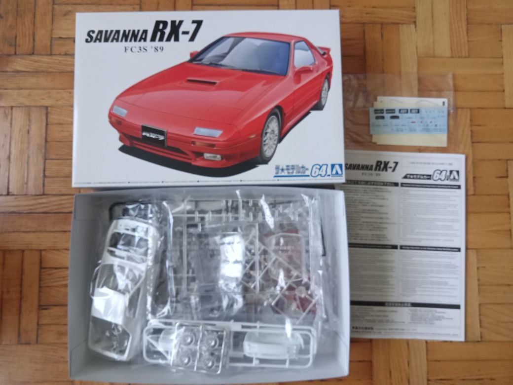 Mazda Savanna rx-7 - AOSHIMA- 1:24 - unikalny Model