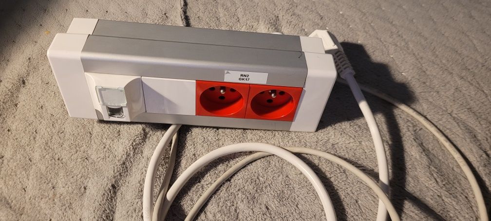 Blok Legrand 2x230 + 1xRj45