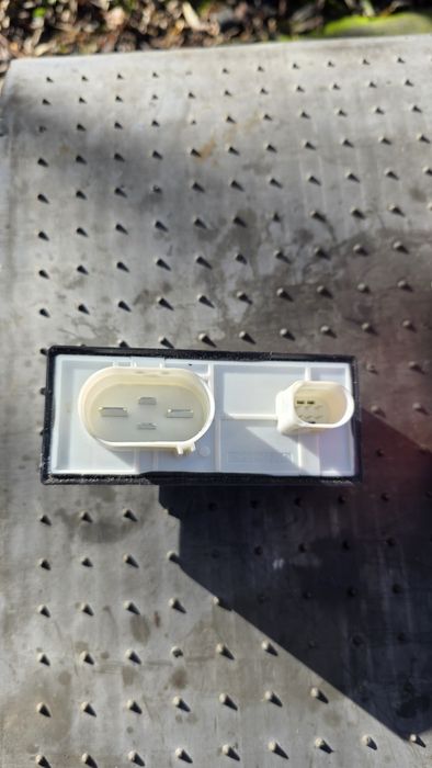 Modół Sterownik Wentylatora Chłodnicy Golf IV Skoda Volkswagen Seat