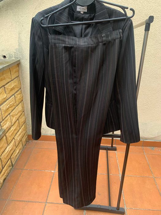 Klasyczny garnitur do pracy lub wyjście