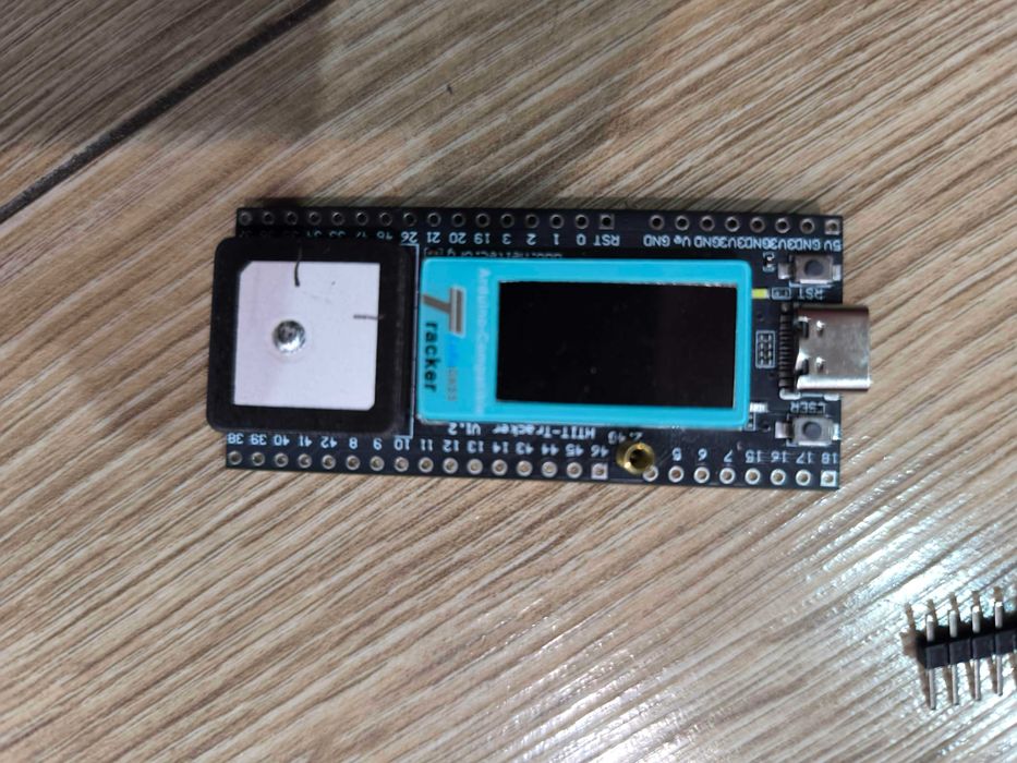 Heltec Wireless Tracker v1.2 868MHz Meshtastic ESP32 SX1262 GPS LoRa