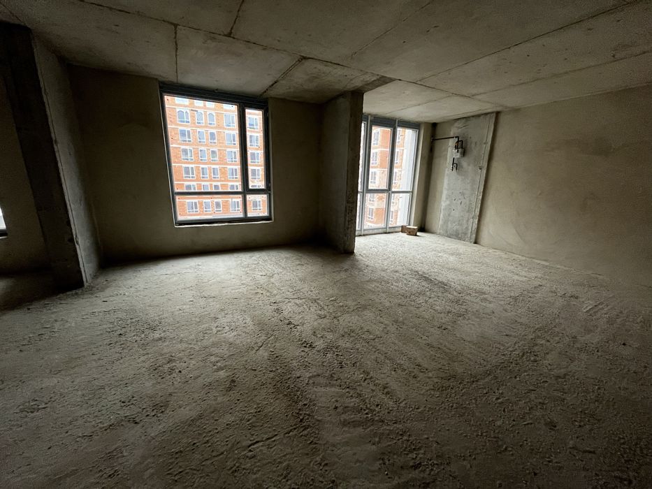 Здана 2х кімнатна квартира, Паркова Алея