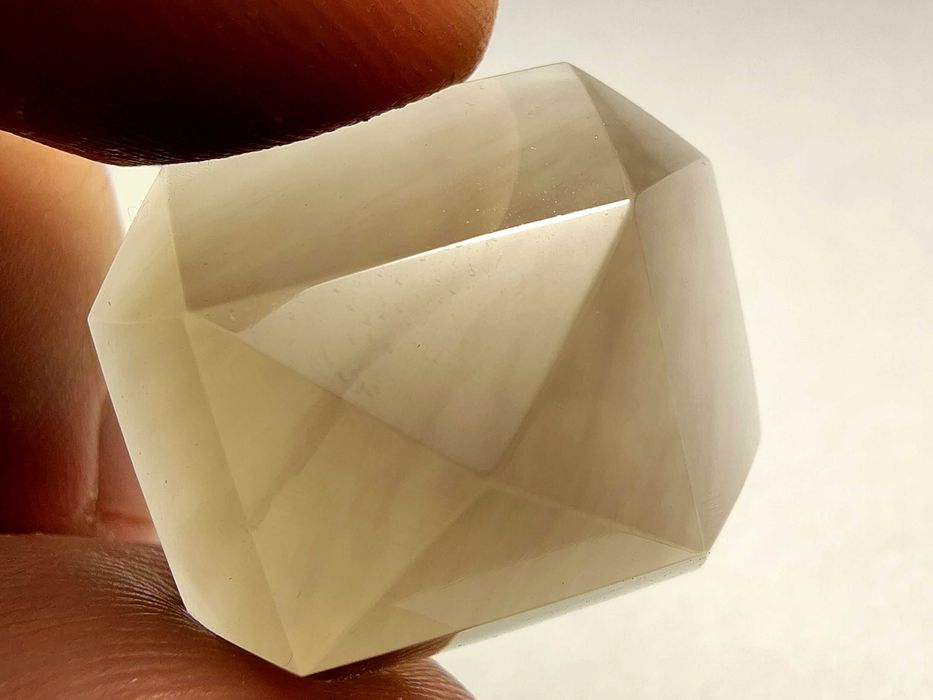 Раухтопаз объемный