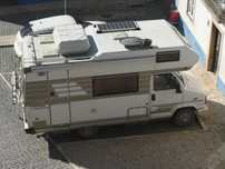 Autocaravana Hymer - espaçoso e confortável - com muitas peças novas