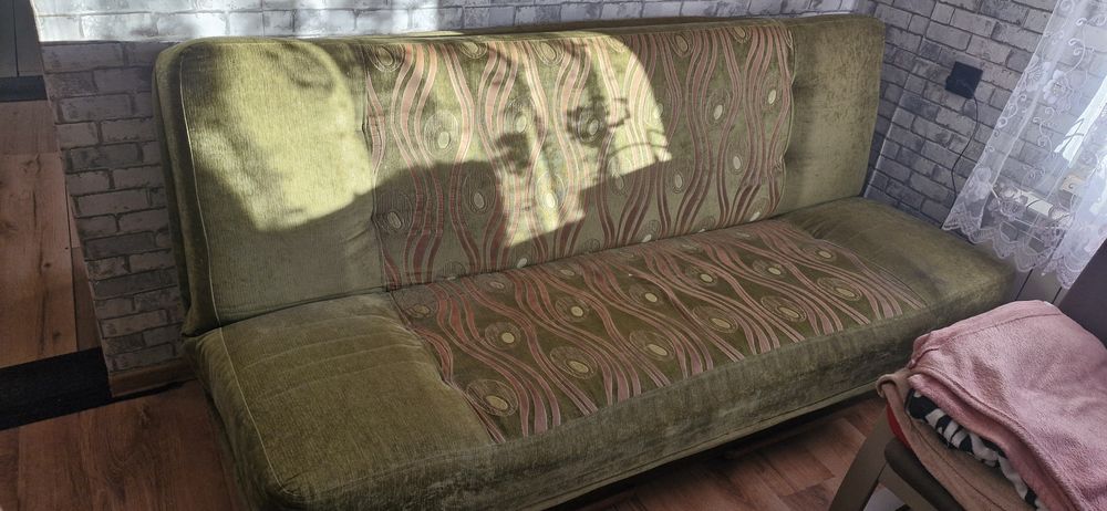 Sprzedam wersalkę z funkcją spania