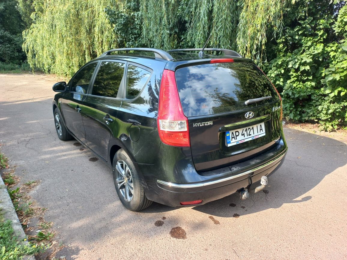 Хендай ай 30 универсал cw
