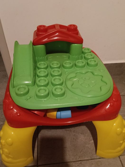 Clemmy Stół do zabawy z klockami