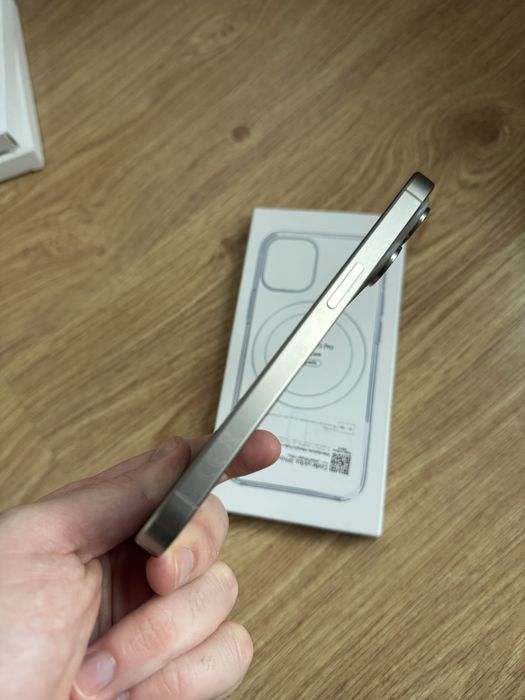 Iphone 15 Pro de 256gb com fatura e garantia ( Como Novo)