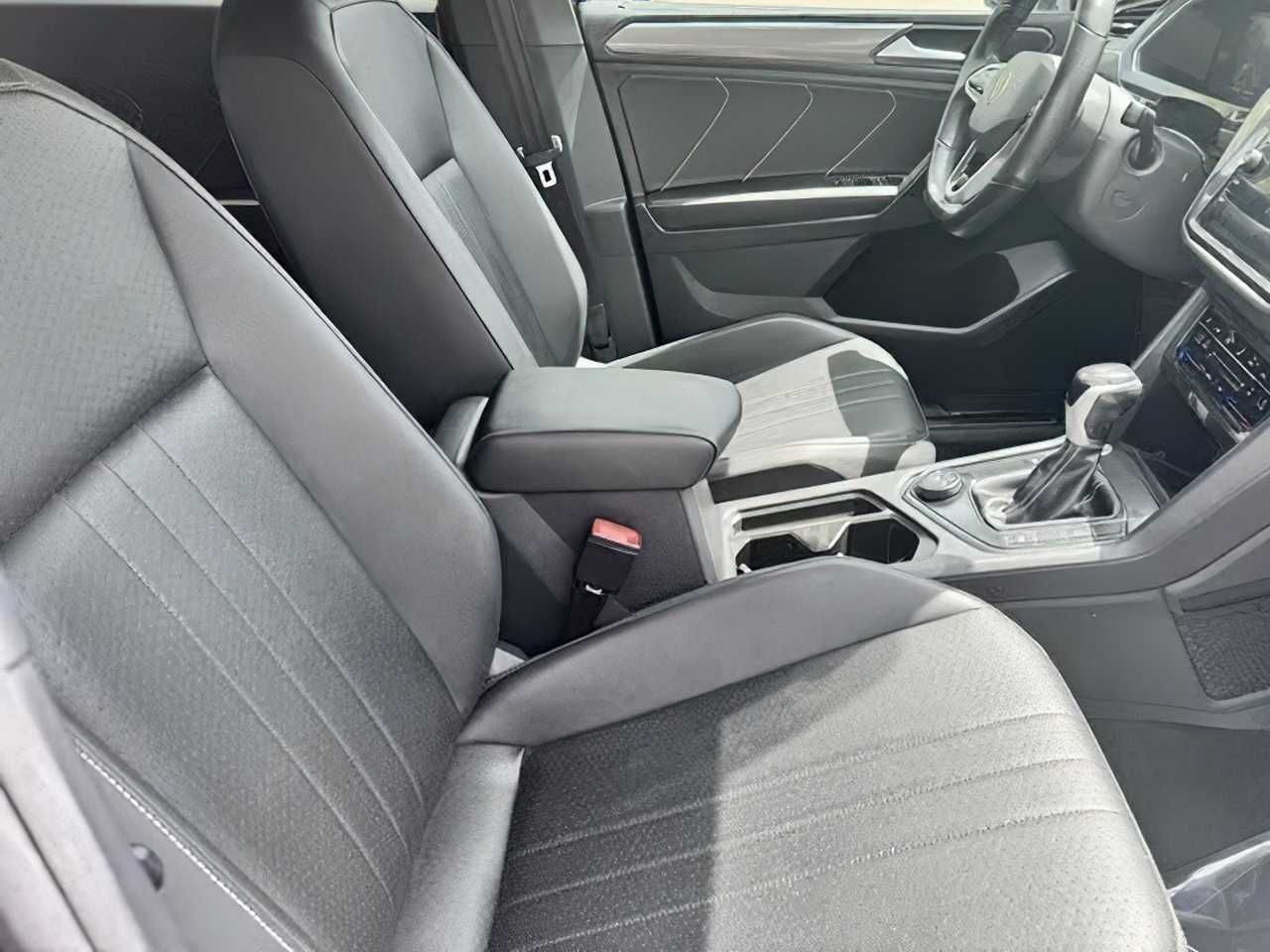 Volkswagen Tiguan SEL 2023