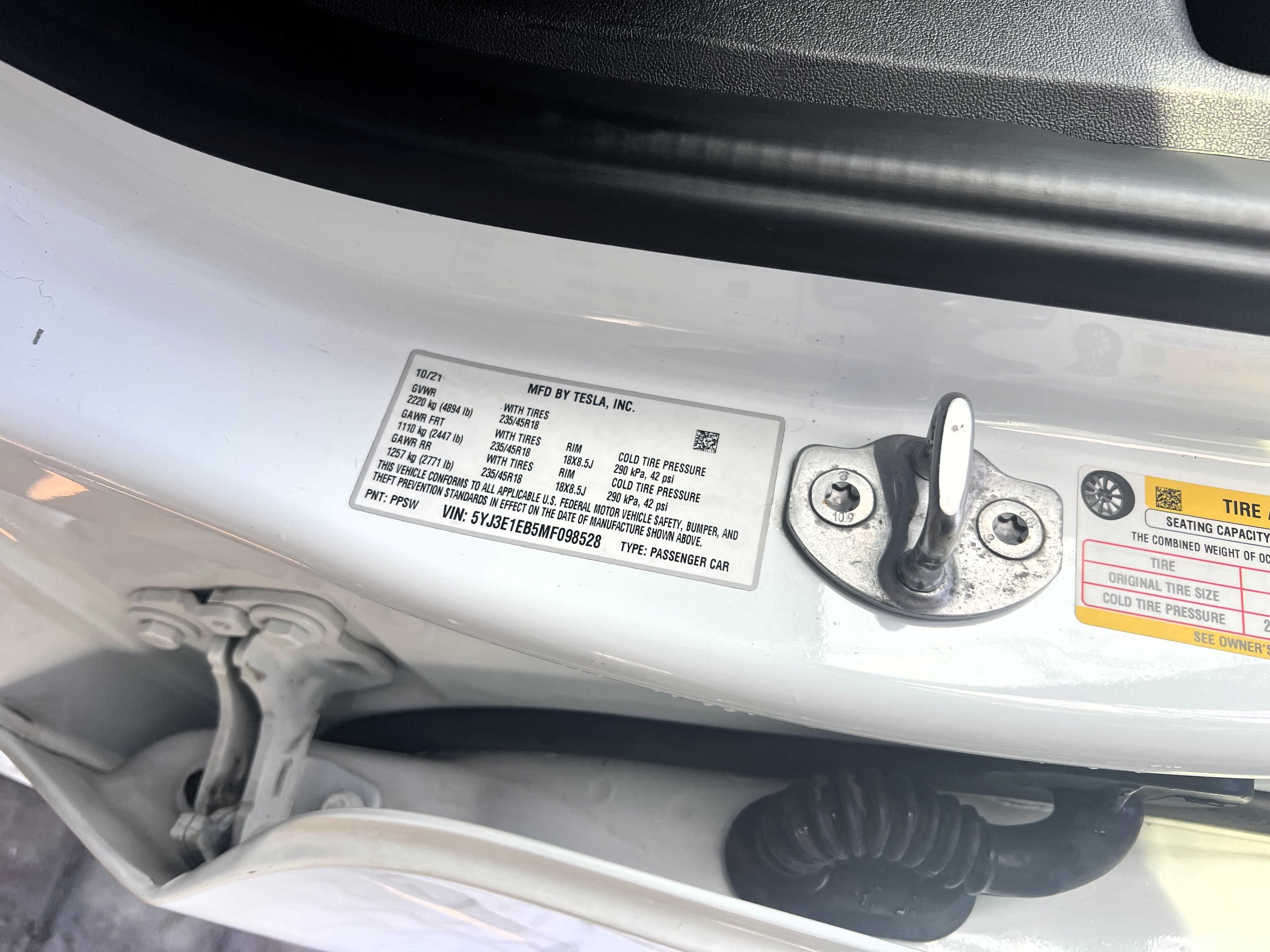 Tesla Model 3 Long Range Dual Motor AWD 2021 рік
