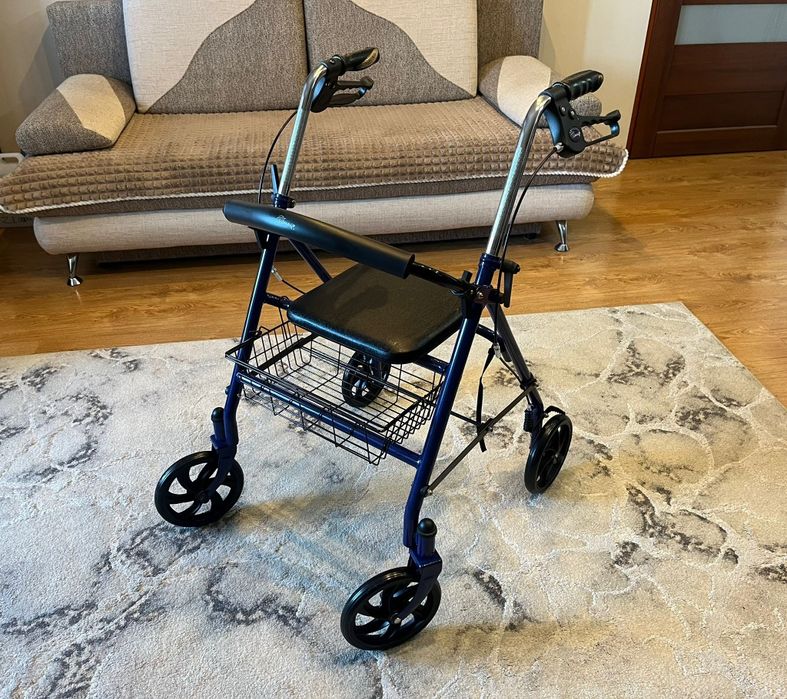 Chodzik czterokołowy aluminiowy Timago