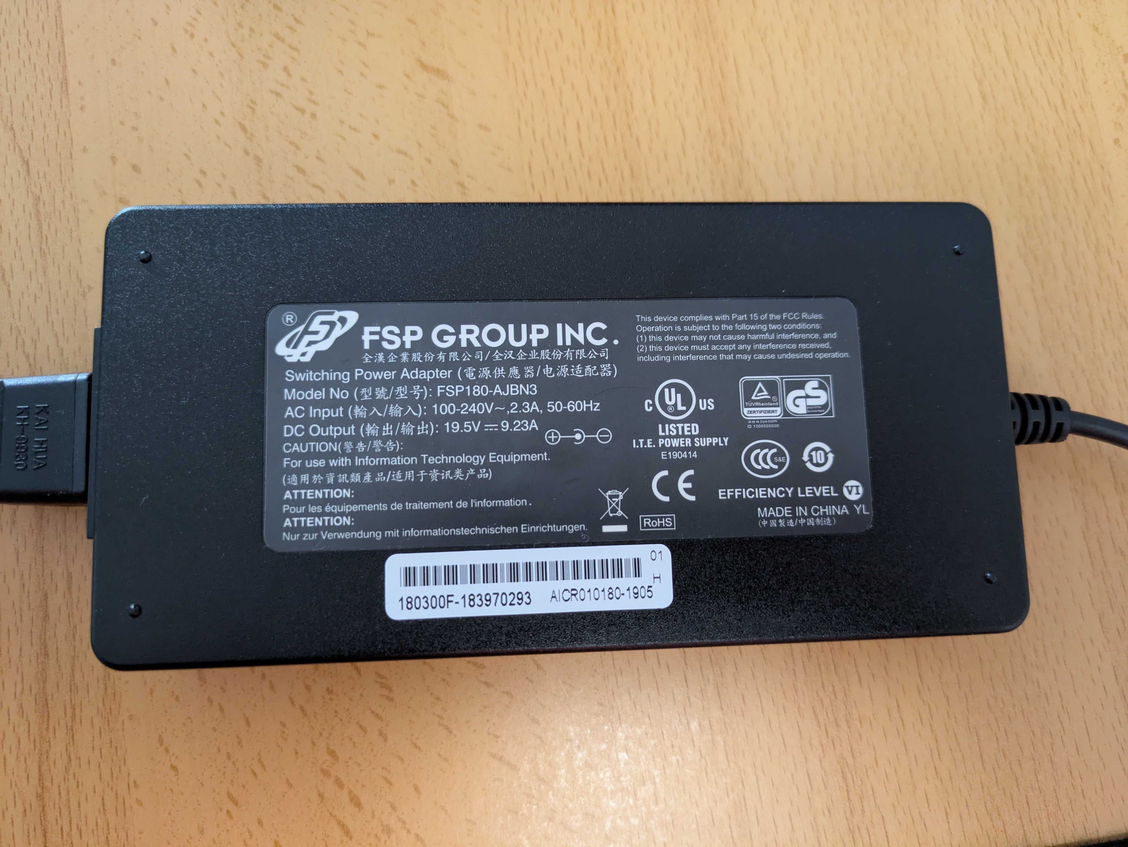 Portátil Tongfang GK5CN6Z Intel I7 / GTX 1060 / 512GB SSD / 16GB RAM