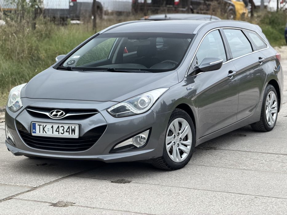 Hyundai I40 1.6 Gdi Benzyna 135km / Hak / 2011 / Zamiana / Led