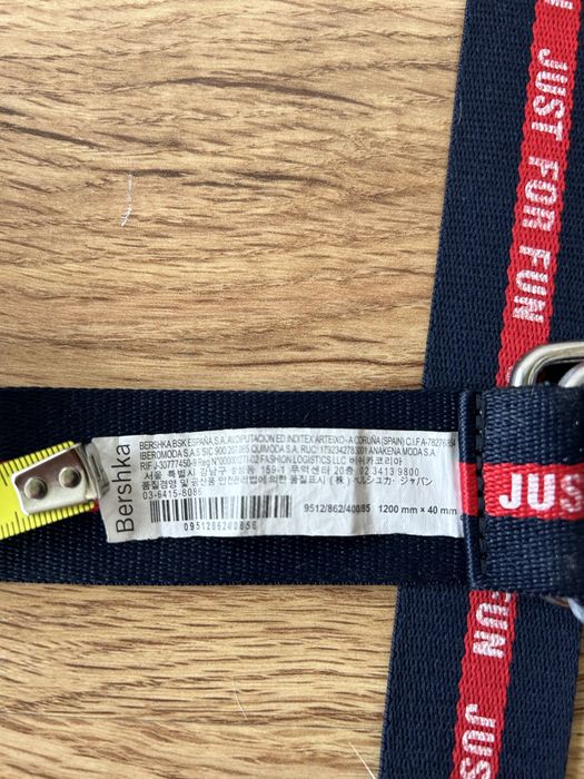 Cinto Bershka unisexo