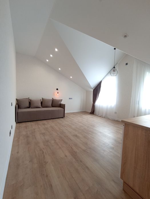 ТЕРМІНОВИЙ ПРОДАЖ. Квартира з ремонтом та меблями