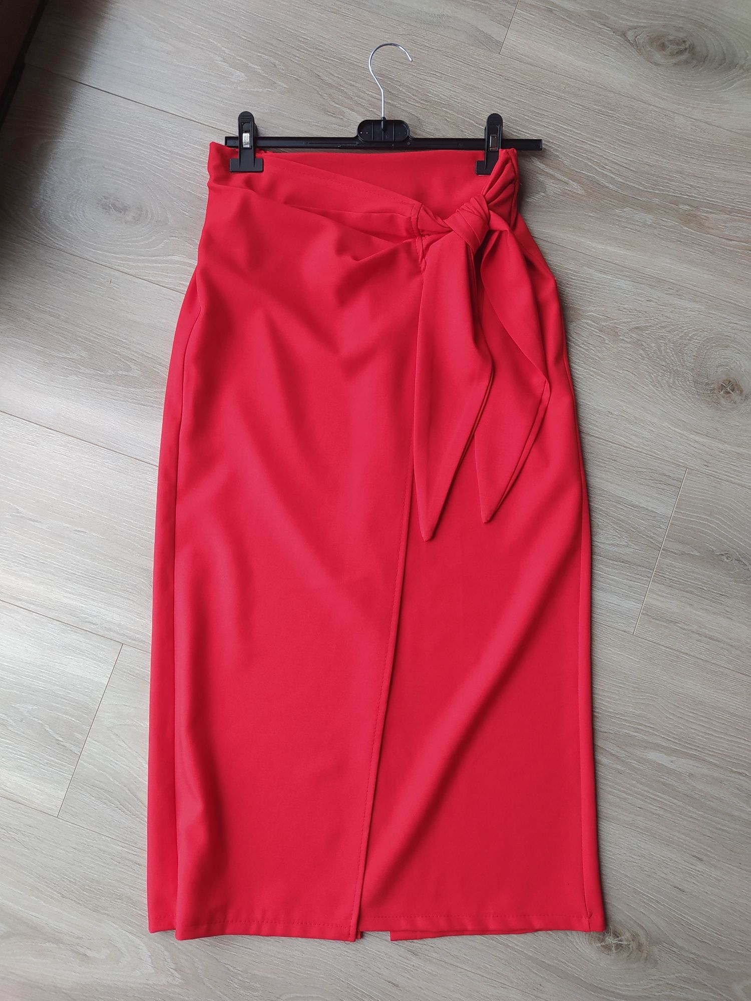 Elegancka długa spódnica rozmiar S/M
