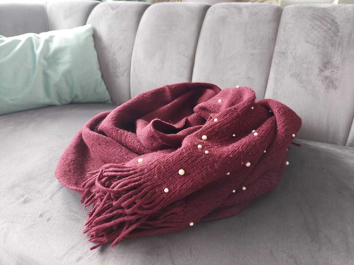 Elegancki burgundowy szalik z perełkami Reserved używany