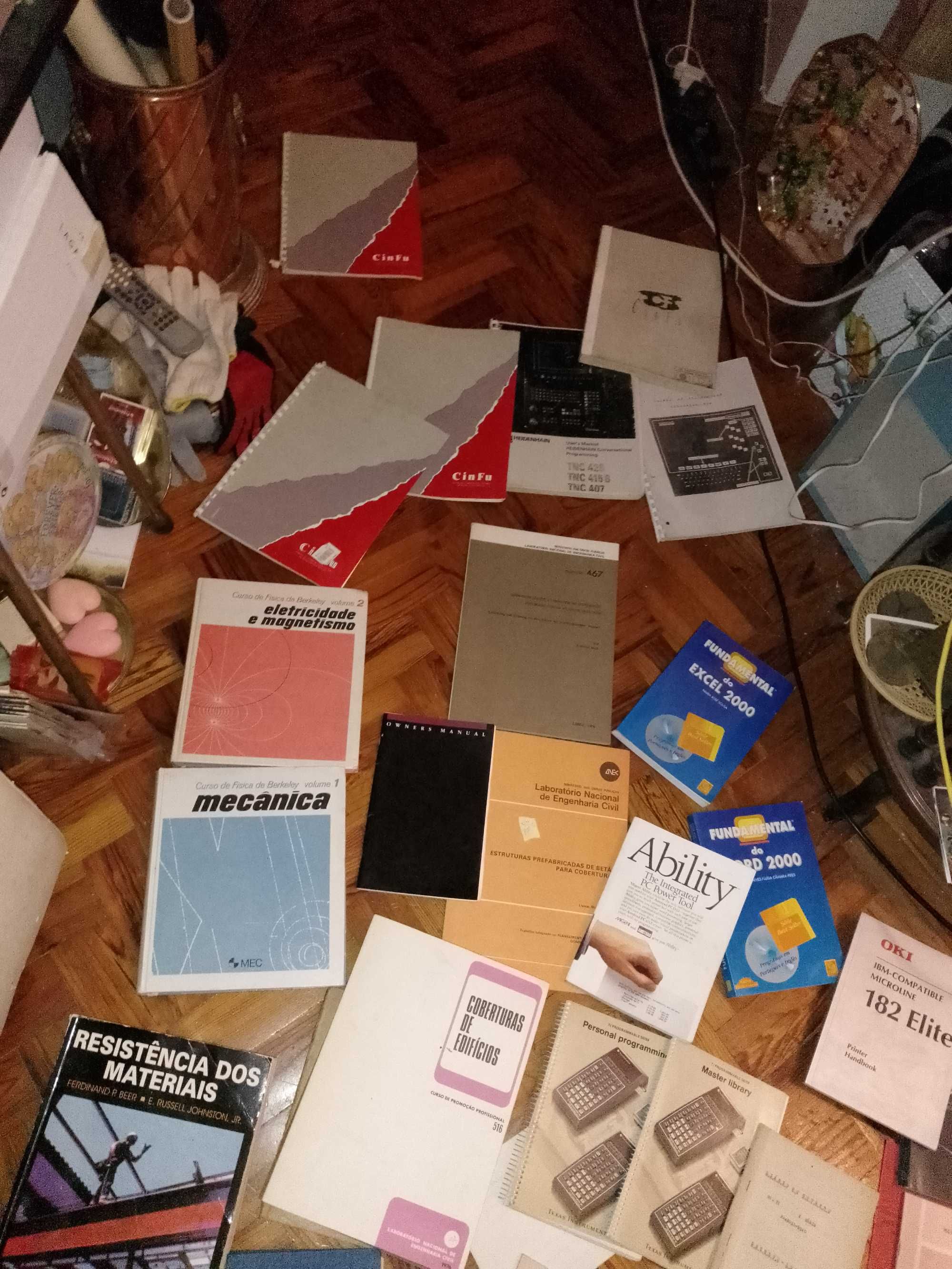 Livros Engenharia Civíl,Electrotecnica,Mecanica cosmica outros Desde2E