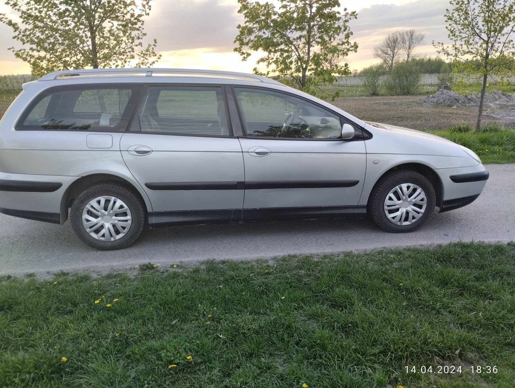 Sprzedam Citroen C5 w kombi