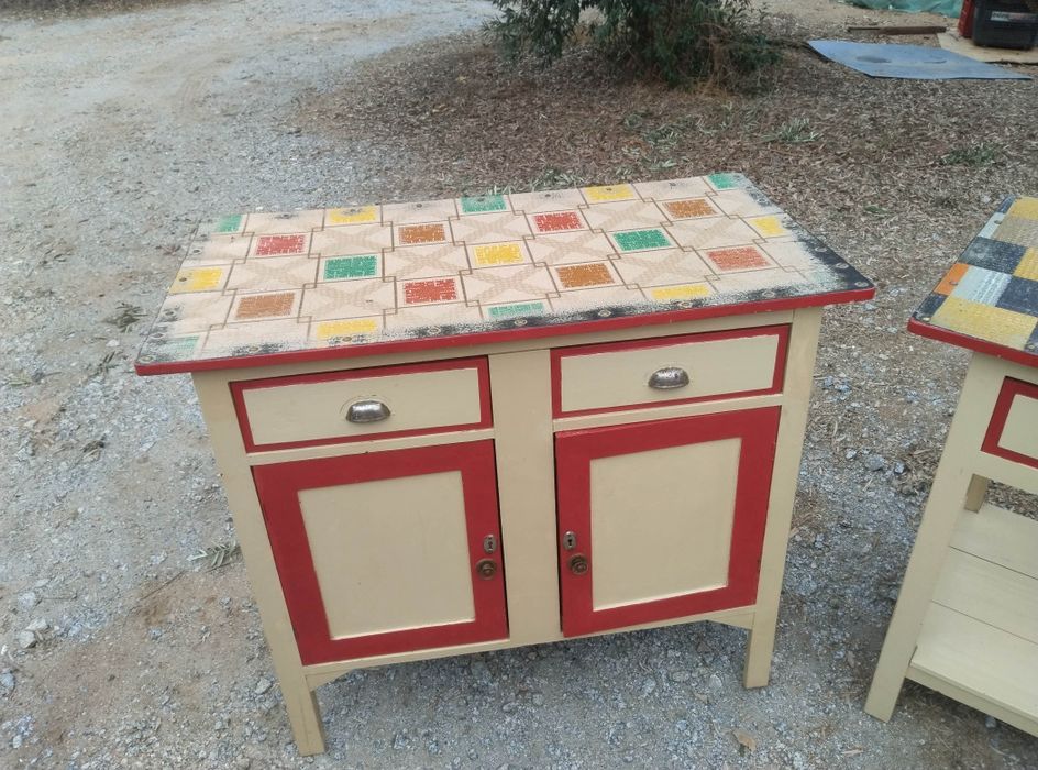 Mesas/Moveis típicos originais alentejanos