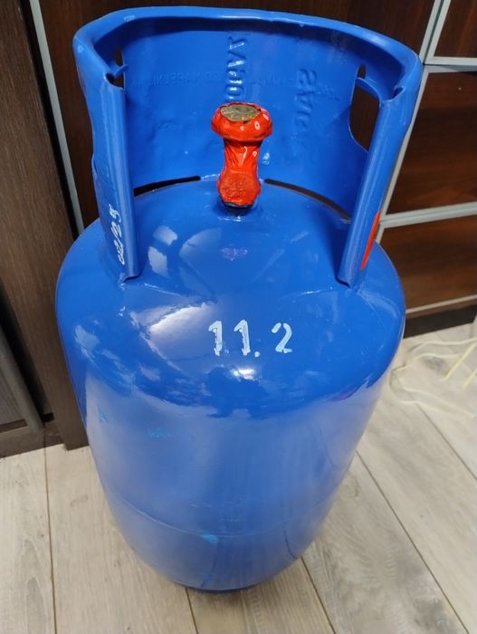 Butla gazowa 11 kg pełna.