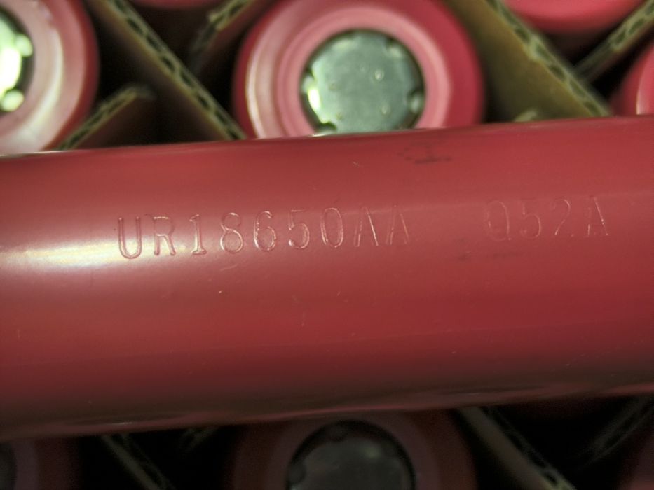 Аккумуляторы 100 шт Panasonic UR18650AA