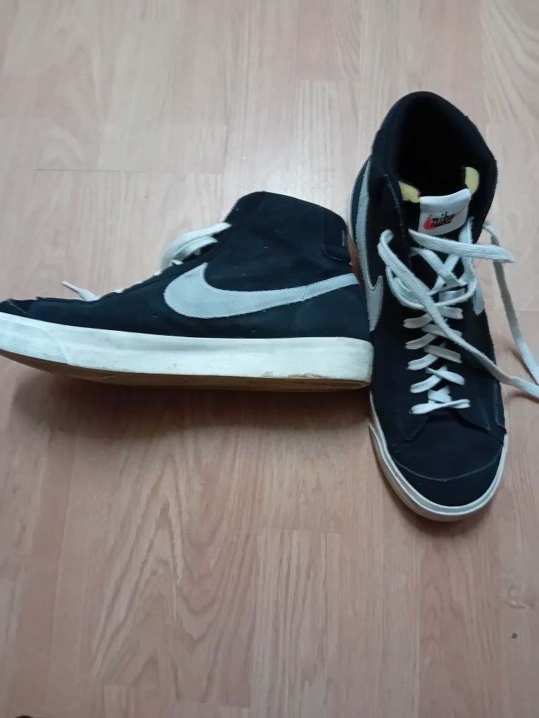 Ténis- sapatilhas- botas "Nike" originais.  Vendo ou troco