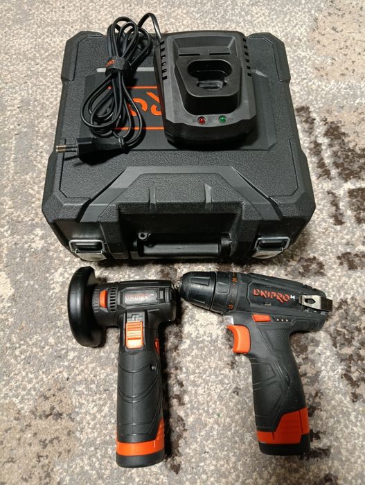 Акамуляторний інструмент