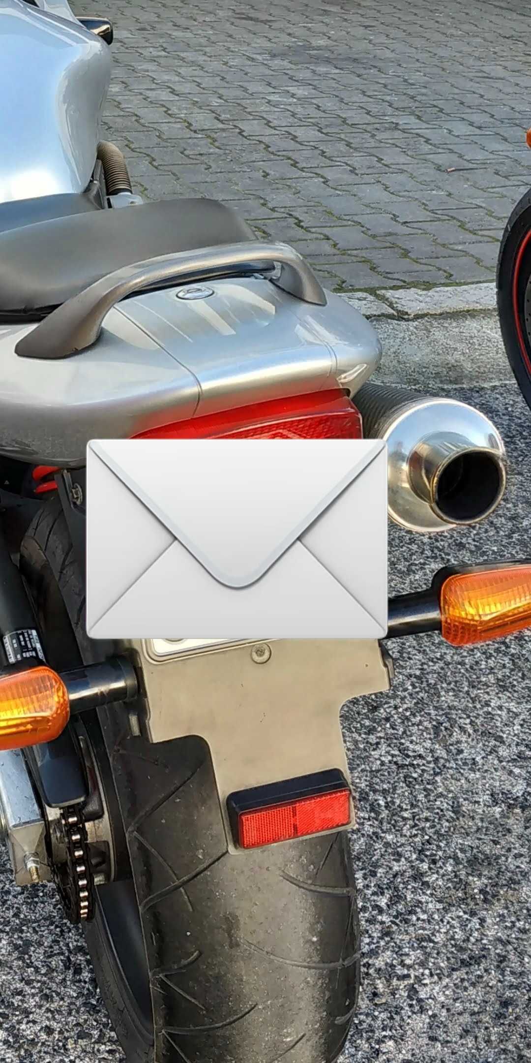 Vendo Honda Hornet 600 F - Como Nova, 12.000 Km reais (pode comprovar)