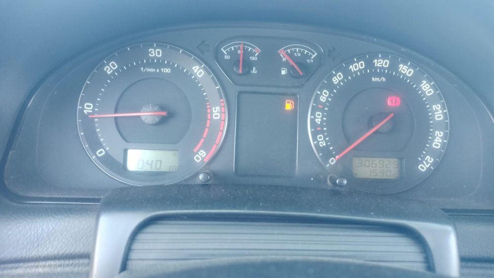 Vendo Skoda Superb 1.9tdi
