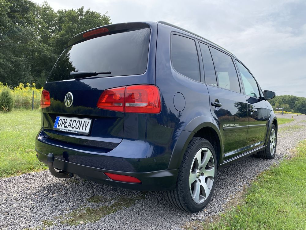Vw Touran Cross 7 osobowy dsg ledy navi alufelgi panorama