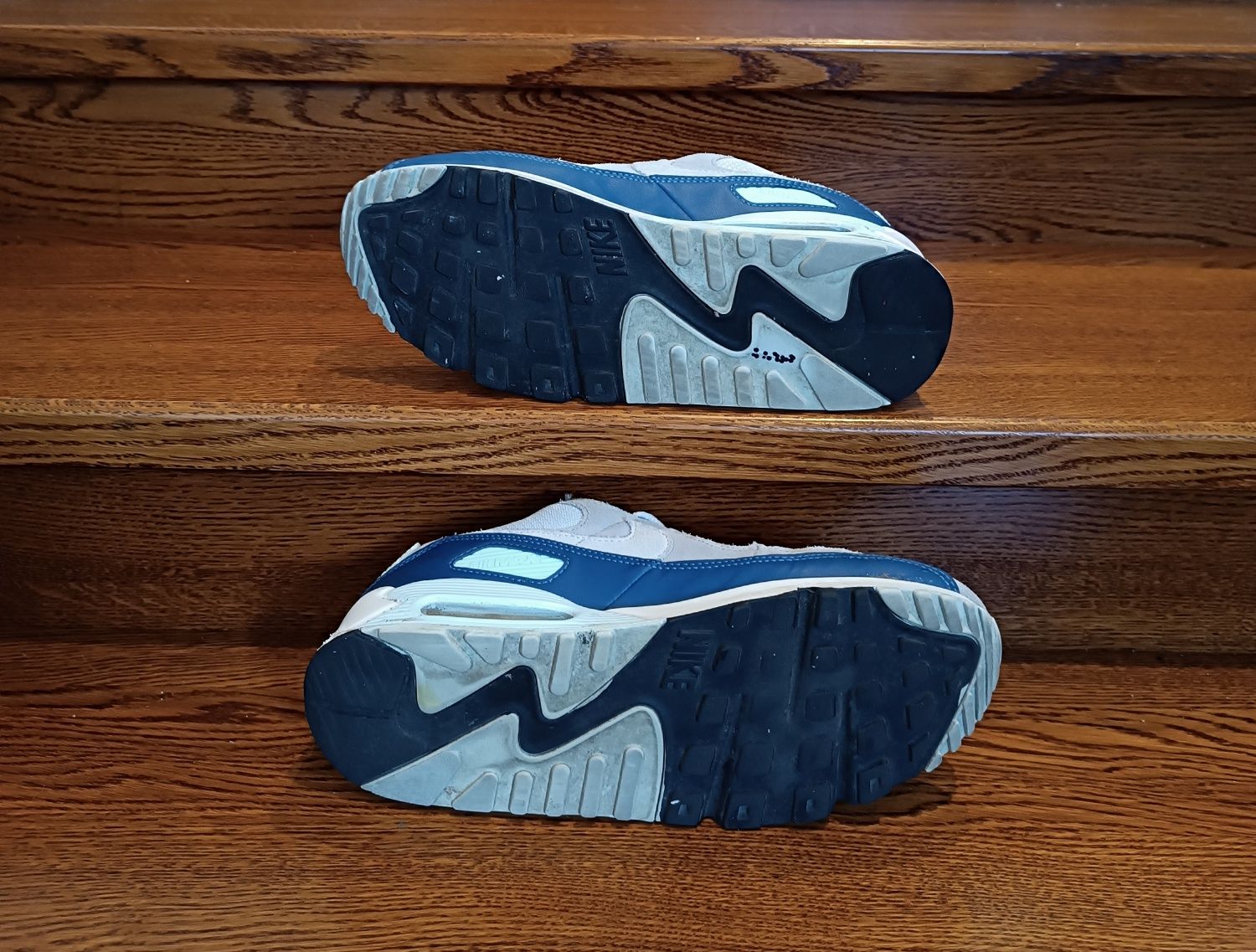 Buty Nike Air Max 90 Oryginalne Sportowe r. 42