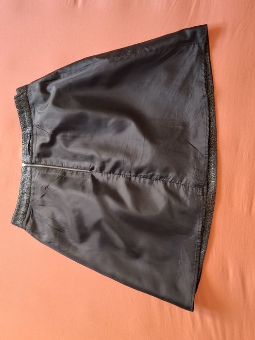 Spódnica Mohito mini czarno-srebrna rozm. 40