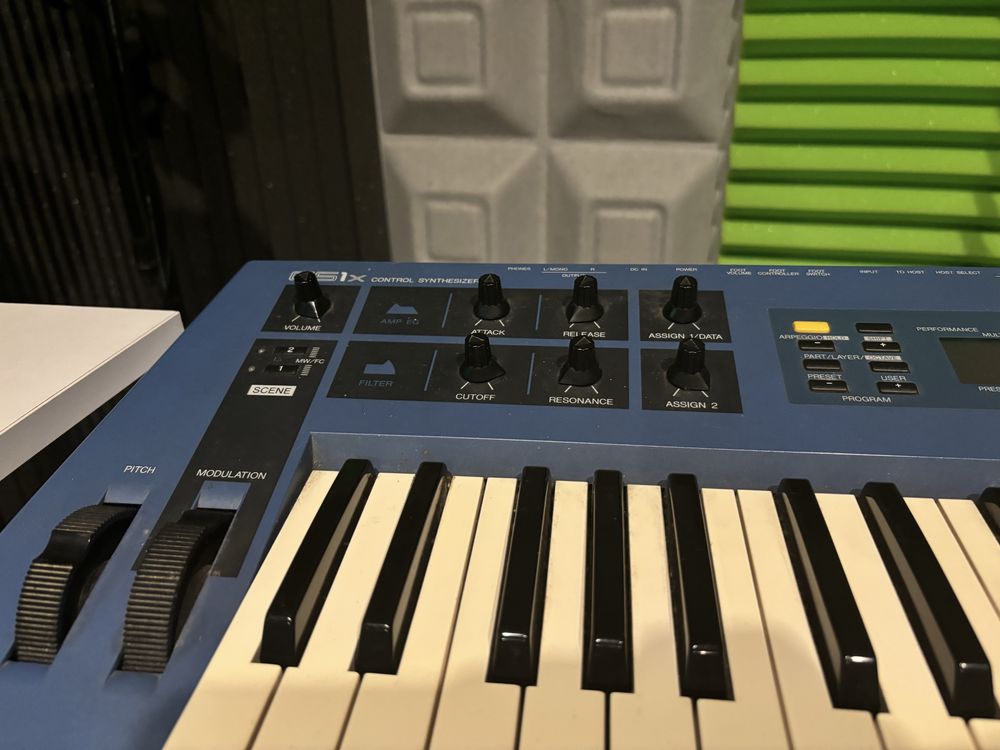 Yamaha CS1x Control Synthesis