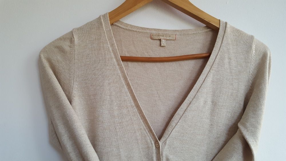 Beżowy kardigan sweterek na guziki Stradivarius S
