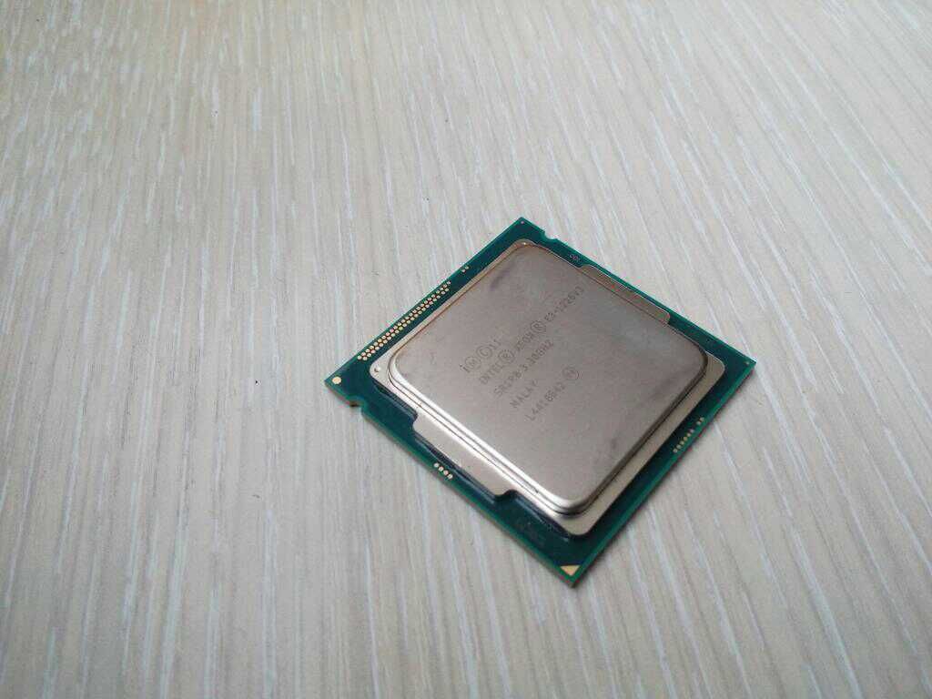 Процесор Intel Xeon E3-1226 v3
