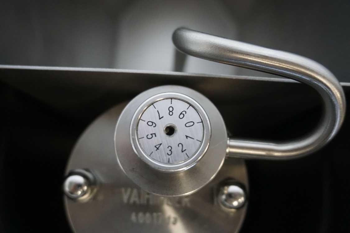 Automat do bitej śmietany Sanomat Euro-Piccolo 1,5L w stanie idealnym
