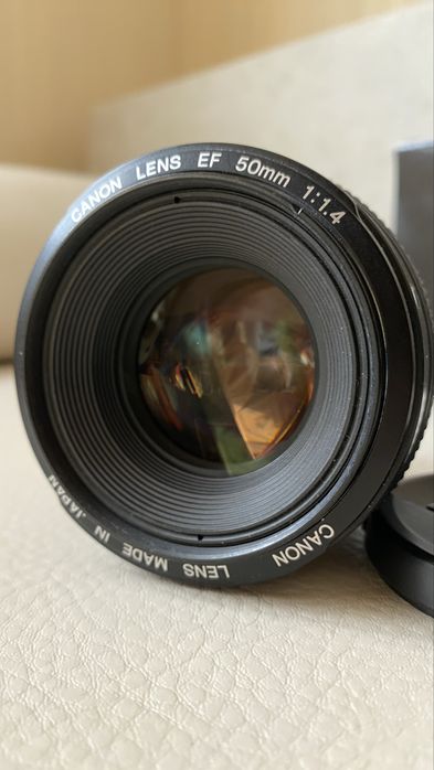 Обʼєктив Canon EF 50мм f/1.4 USM