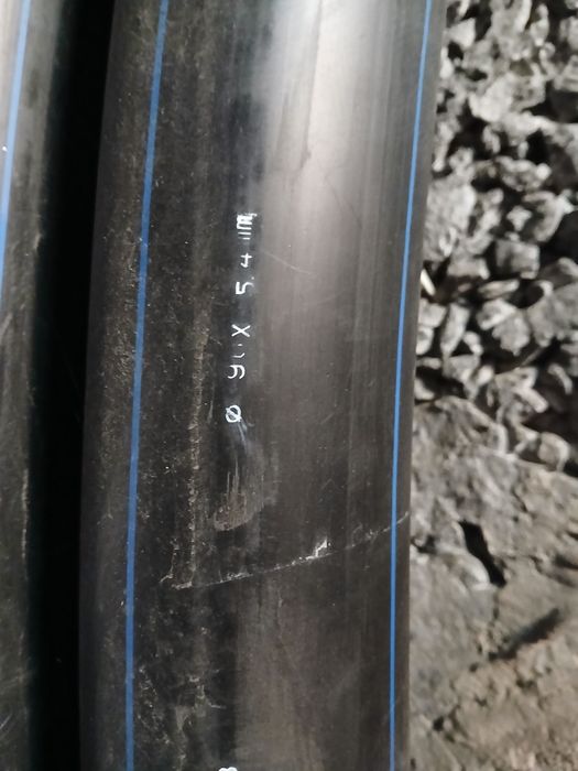 Продам Трубу Полиэтиленовую 90х5.4 мм 50 метров