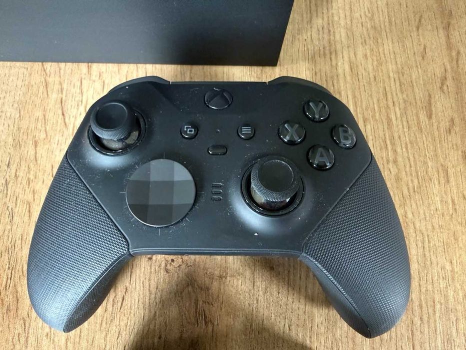 XboX Series X, 3x pad, pad elite, 4 gry, headset JBL, rok gamepass