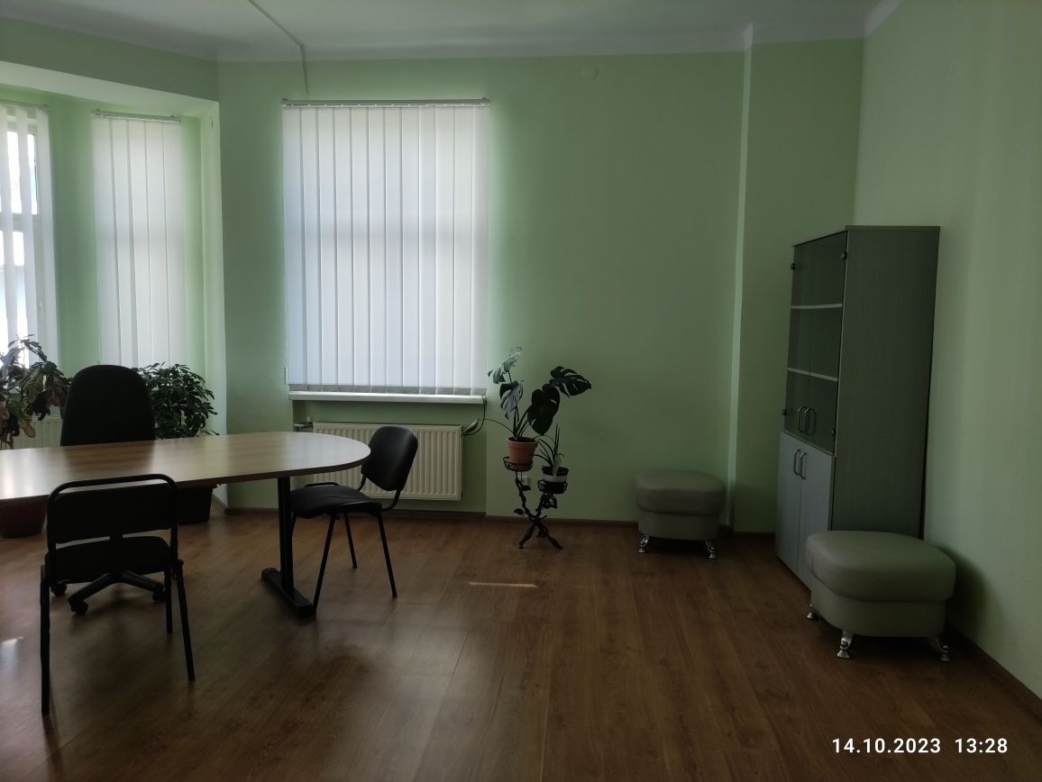 Офіс / оренда  в центральні частині