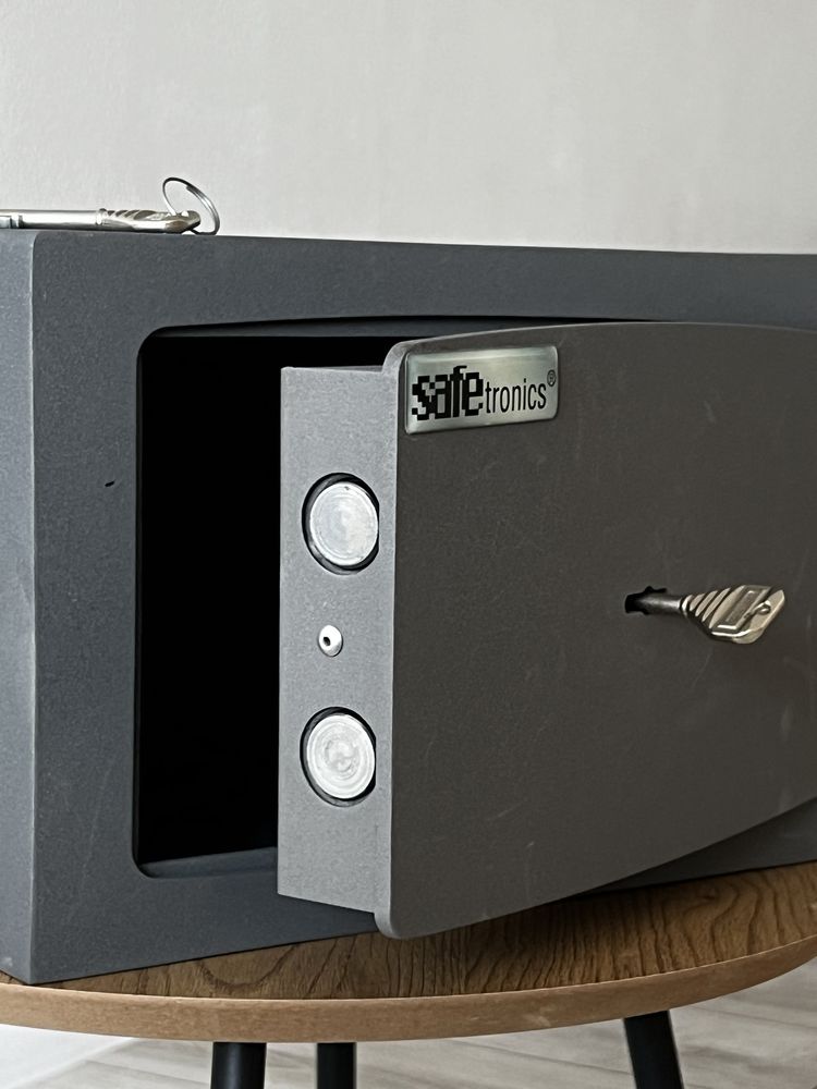 Сейф Safetronics NTL 20M
