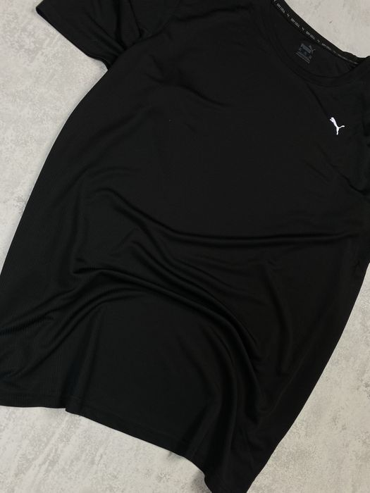Чорна спортивна футболка Puma DryCELL для бігу та фітнесу