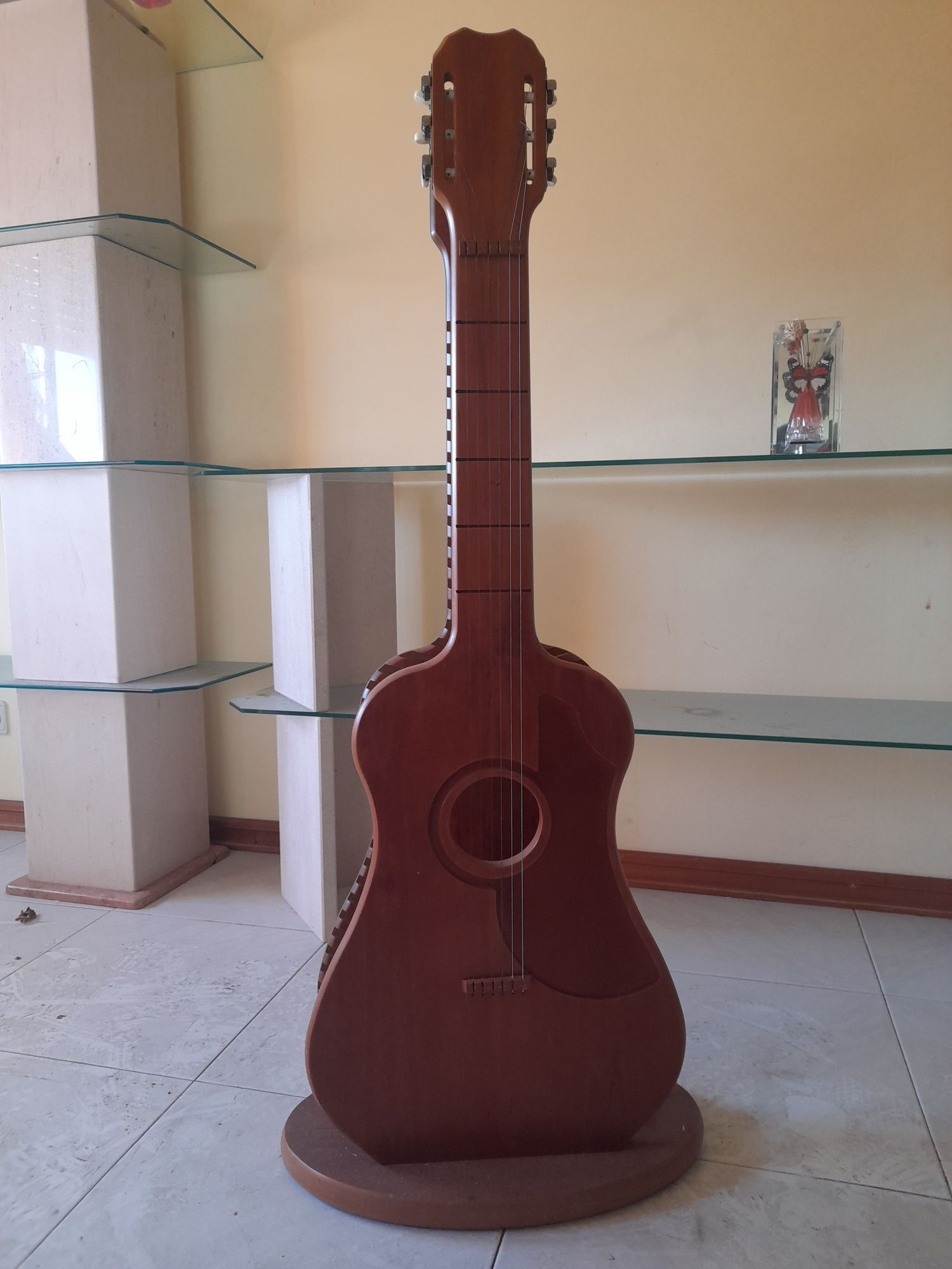 Guitarra porta Cds