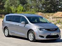 Chrysler Pacifica 3.6 V6 2019r 7 Miejsc Instalacja LPG Zadbana