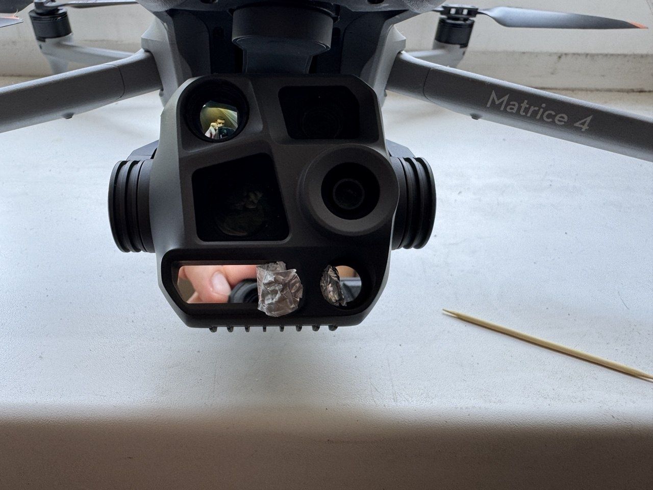 Квадрокоптер DJI Matrice 4T
